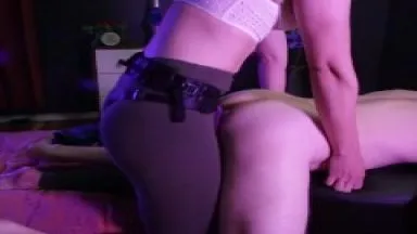 Pegging Aiden’s ass hard & deep with the Dominic Pacifico by Mr. Hankey’s Toys (20min version on OF)